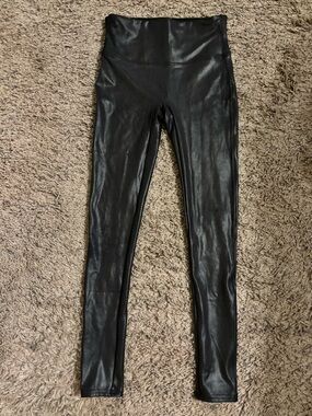 SPANX Black Leggings with Red Logo Tag